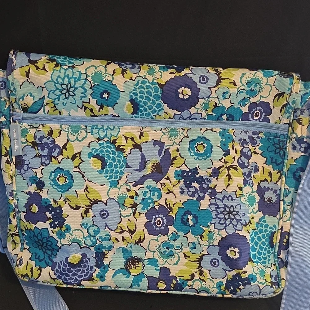 Vera Bradley‎ Blueberry Blooms Crossbody Messager Bag